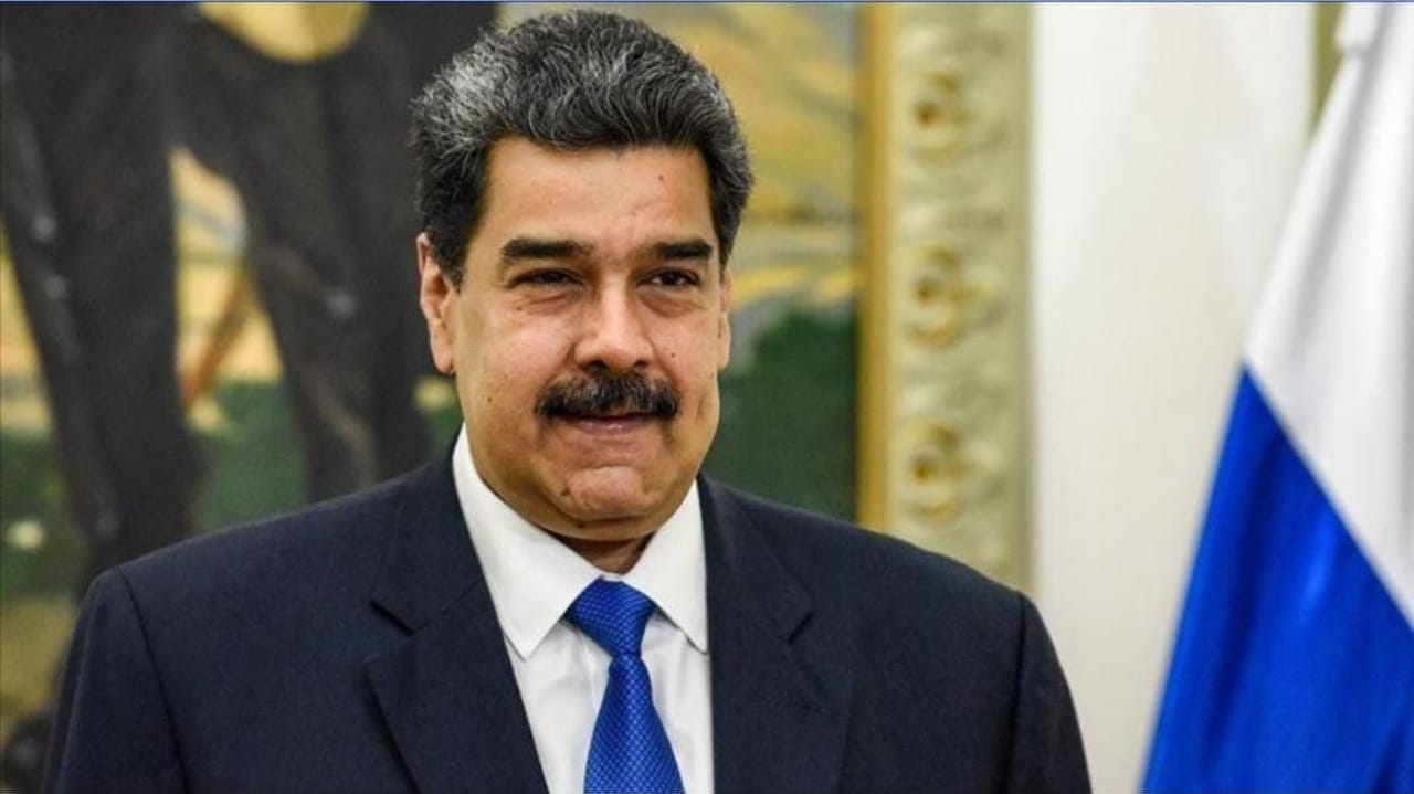 Nicolás Maduro assina decreto que preserva a economia venezuelana