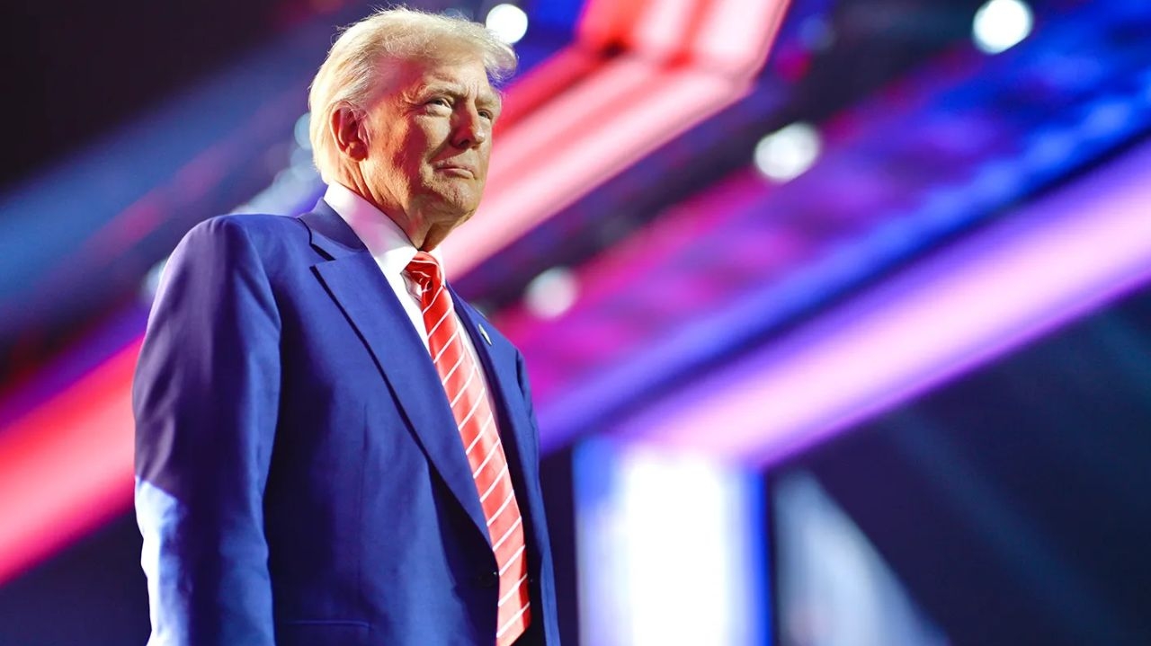 Trump aumenta tarifas de importação para lojas chinesas