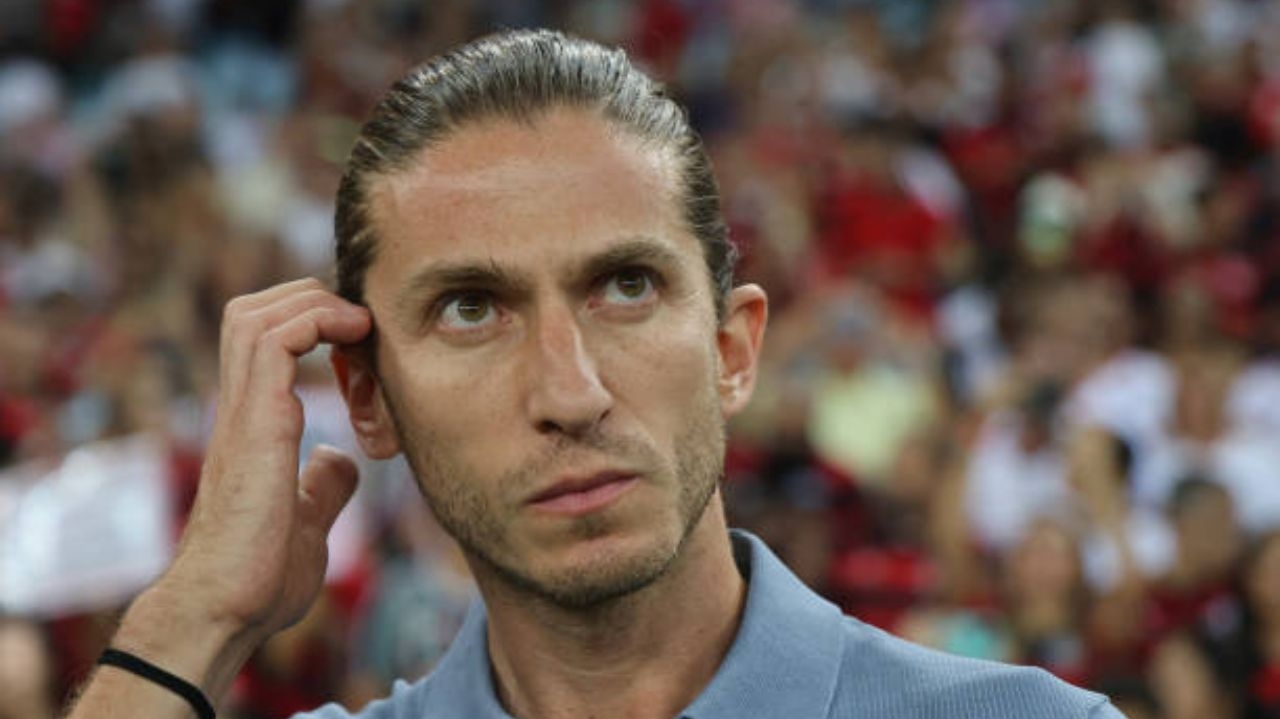 Filipe Luís assume a responsabilidade sobre escolhas técnicas