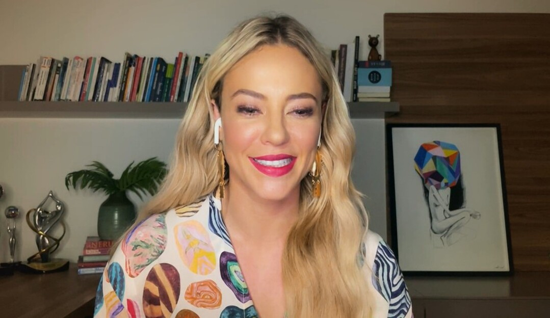 Paolla Oliveira fala sobre a decisão de expor os seus posicionamentos políticos no “/Conversa com Bial”/