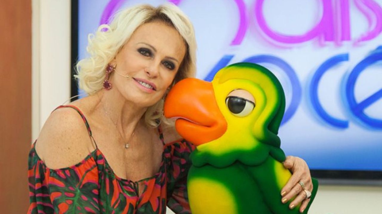 Ana Maria Braga revela arrependimento por ter sido fumante