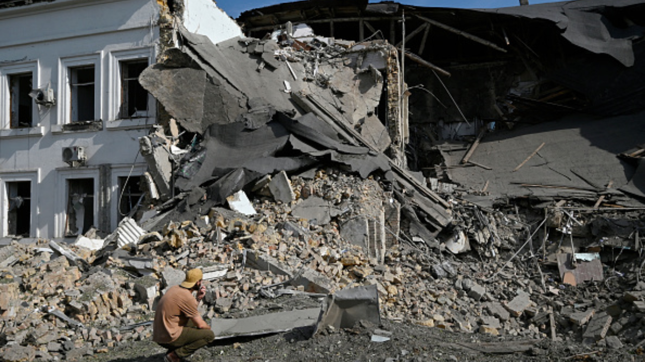 Ataques ucranianos deixam pessoas feridas e uma morta na Rússia