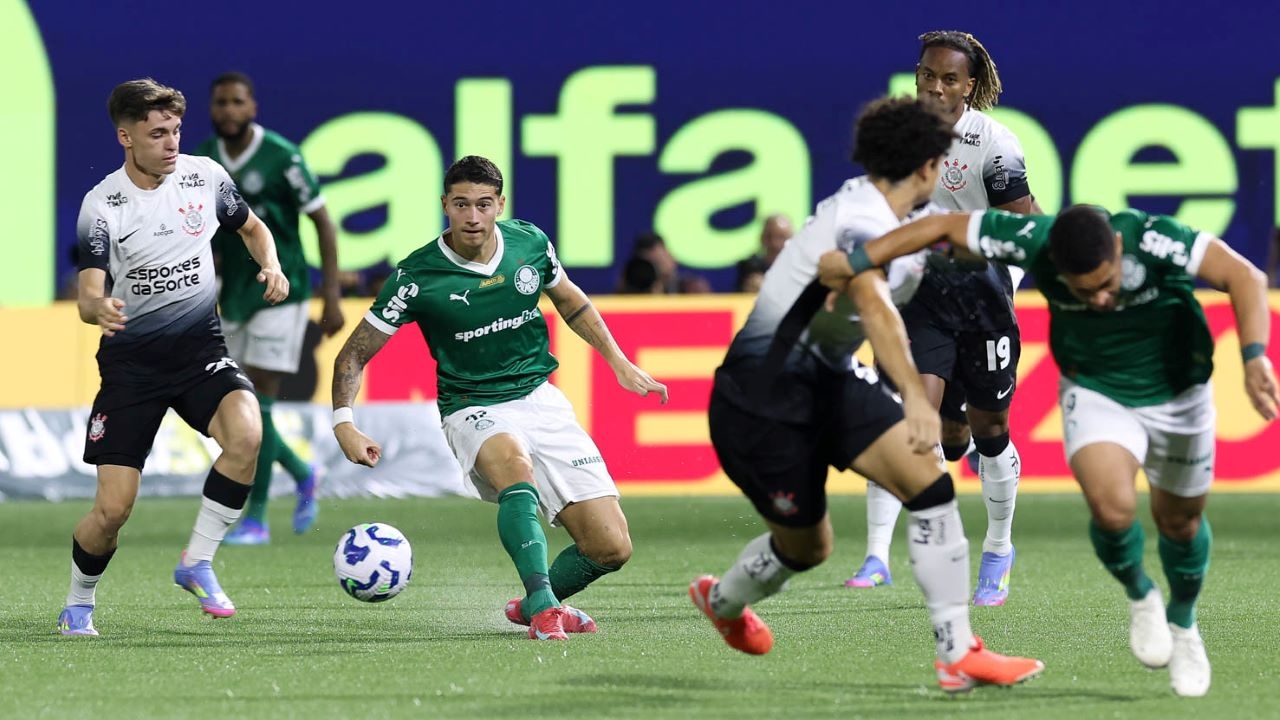 Murilo tem lesão confirmada e Abel fica com poucas opções na zaga