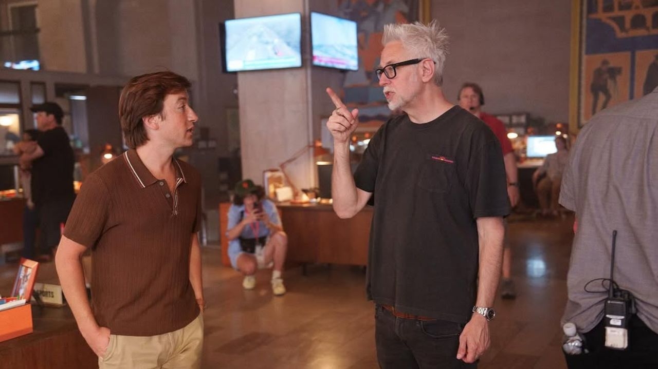 O diretor James Gunn divulgou uma foto de Jimmy Olsen no filme Superman