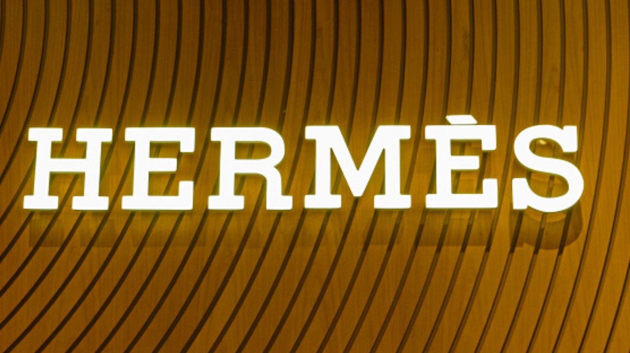 Hermès ultrapassa LVMH e se torna a marca de luxo mais valiosa do mundo
