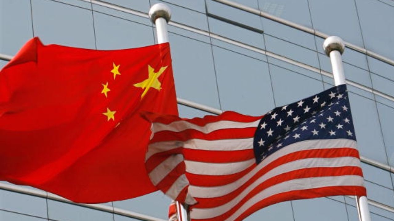 Donald Trump sinaliza avanços em diálogos sobre a guerra das tarifas com a China