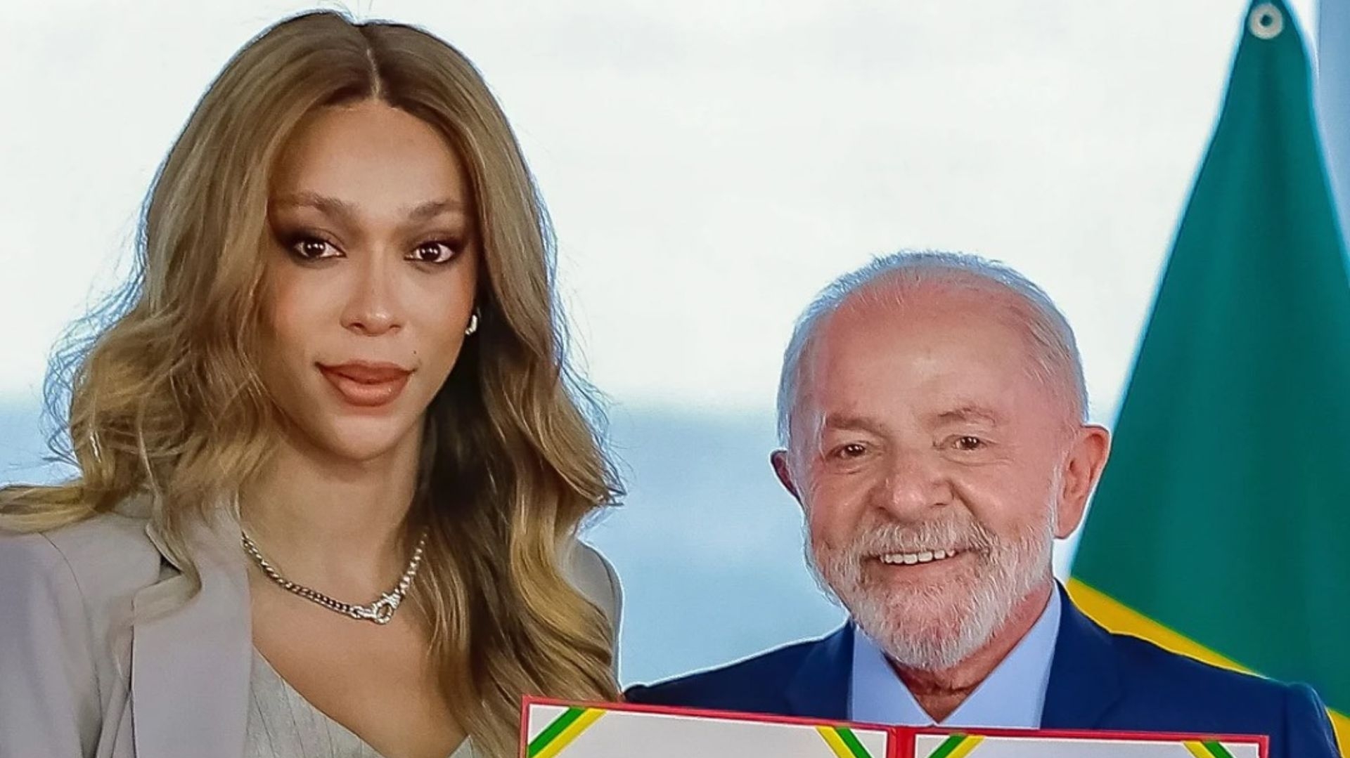 Lula critica mudança de gênero em visto de Erika Hilton para os EUA