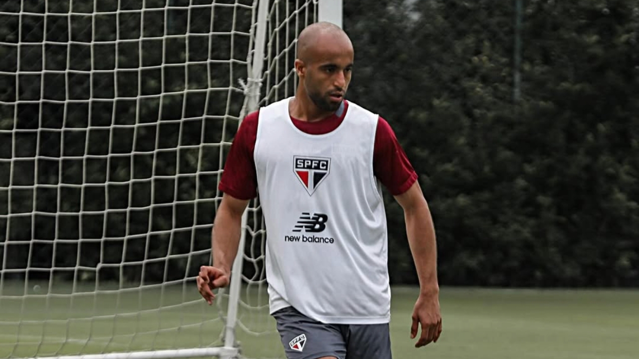 Lucas Moura avança na recuperação e São Paulo se prepara para enfrentar o Ceará pelo Brasileirão