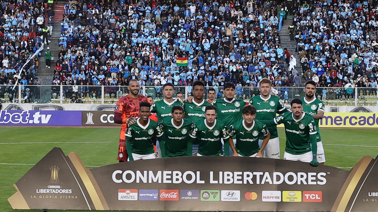 Palmeiras supera altitude e vence Bolívar em La Paz