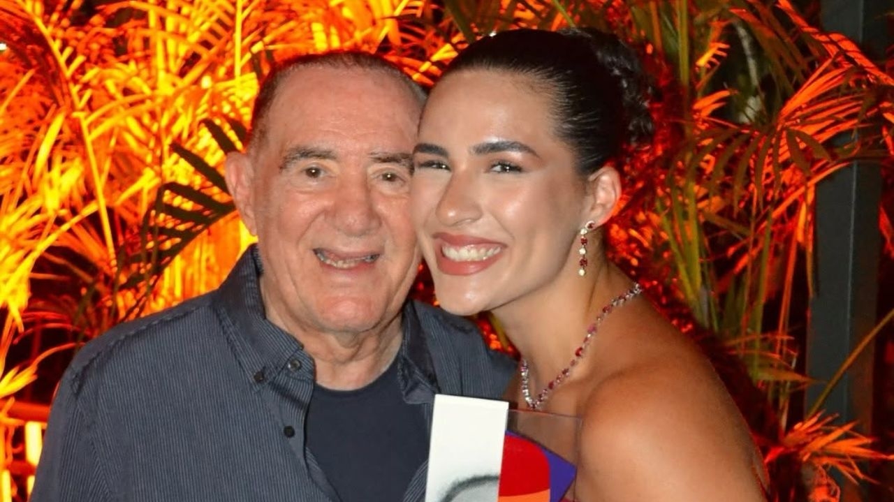 Lívian Aragão defende legitimidade do trabalho ao comentar polêmica envolvendo irmã mais velha