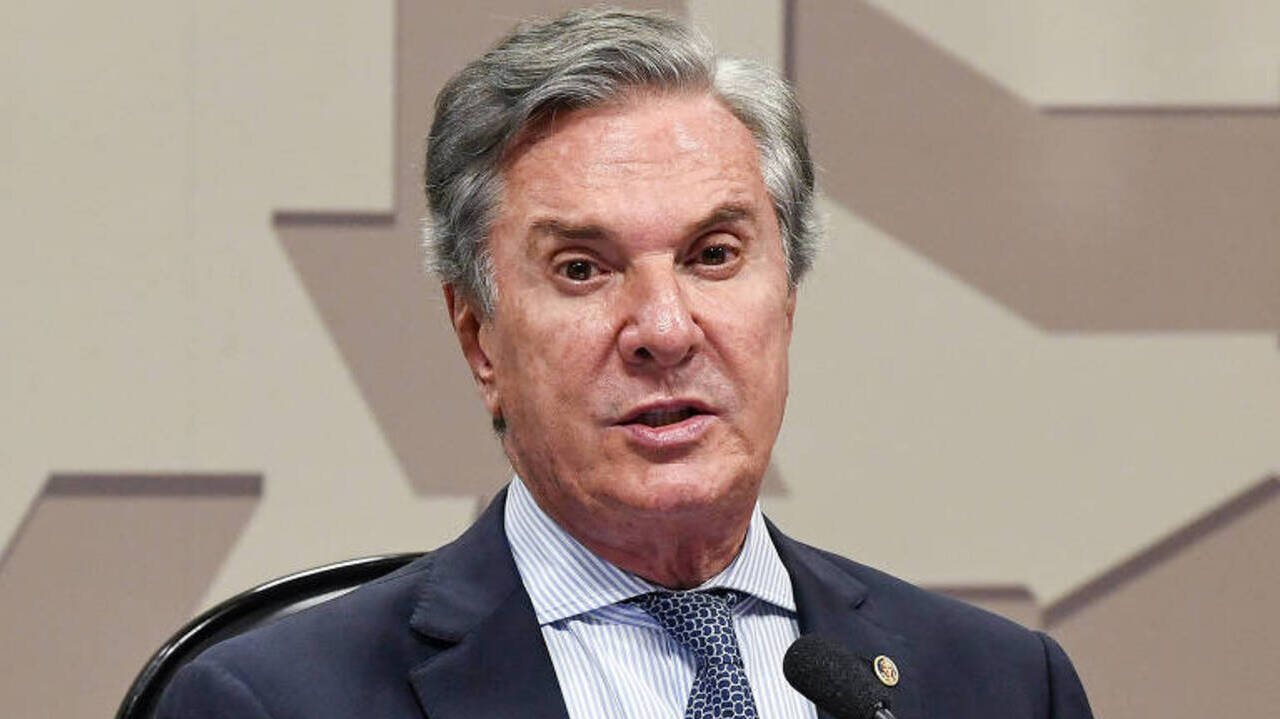 Ex-presidente Fernando Collor segue recebendo benefícios vitálicios