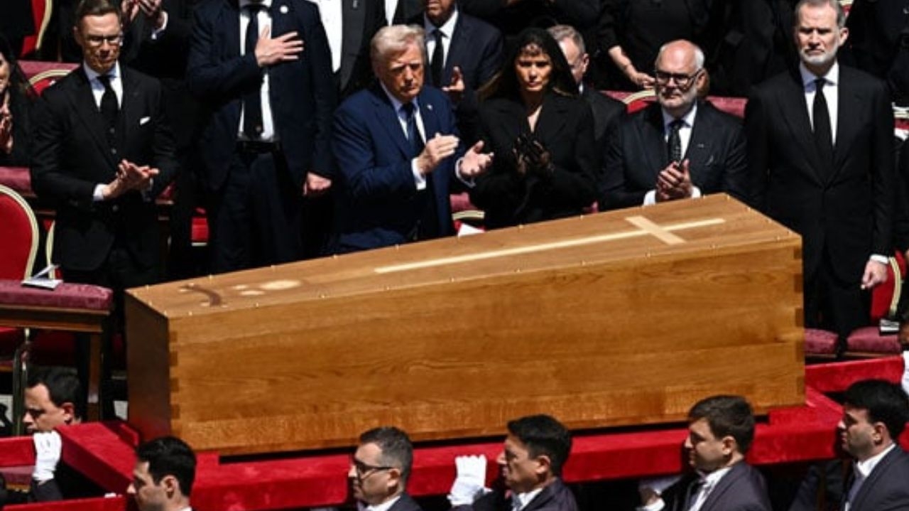 Funeral do Papa Francisco reúne dezenas de líderes mundiais e autoridades