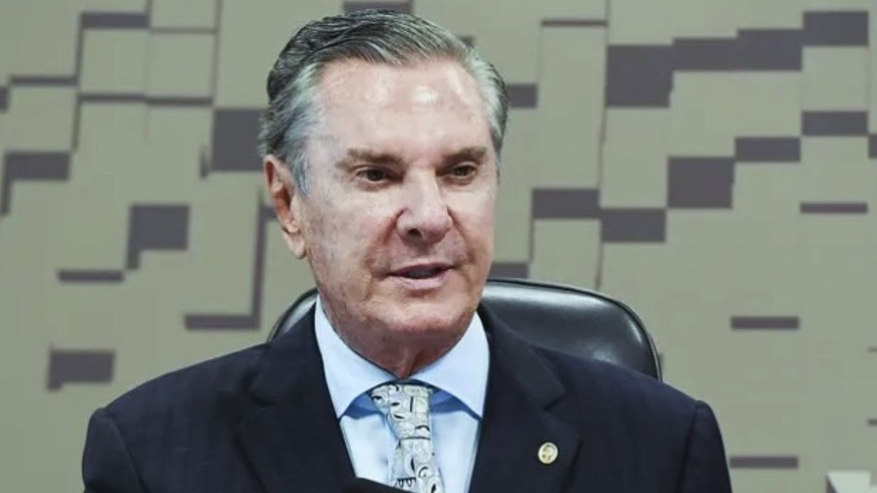 Collor cumpre prisão domiciliar em cobertura de luxo avaliada em R$ 9 milhões