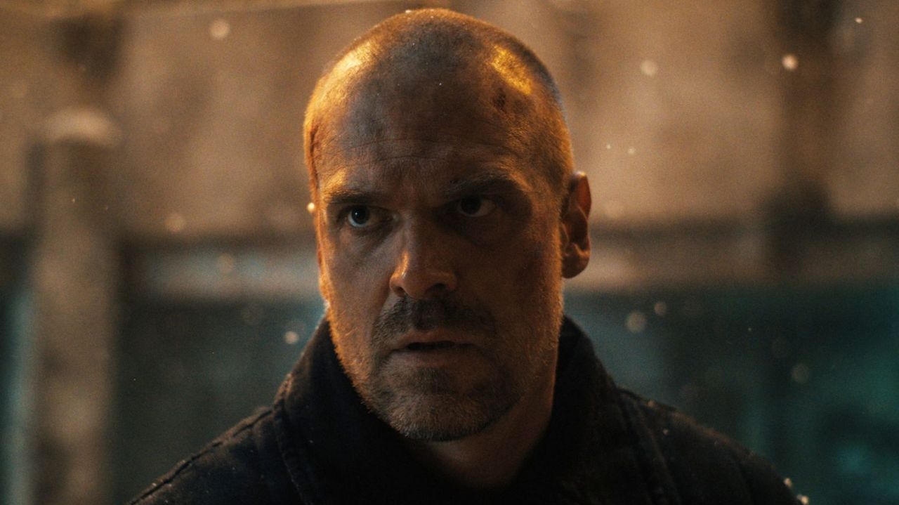 Thunderbolts*: David Harbour avalia relação entre dramas de Guardão Vermelho e Jim Hopper