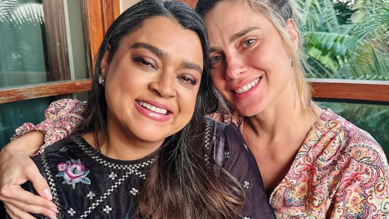 Carolina Dieckmann e Preta Gil celebram amizade