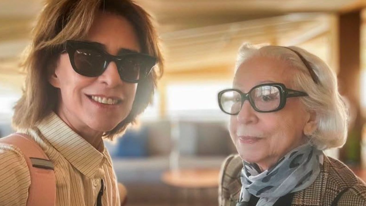 Fernanda Montenegro e Fernanda Torres emocionam fãs em registro nas redes