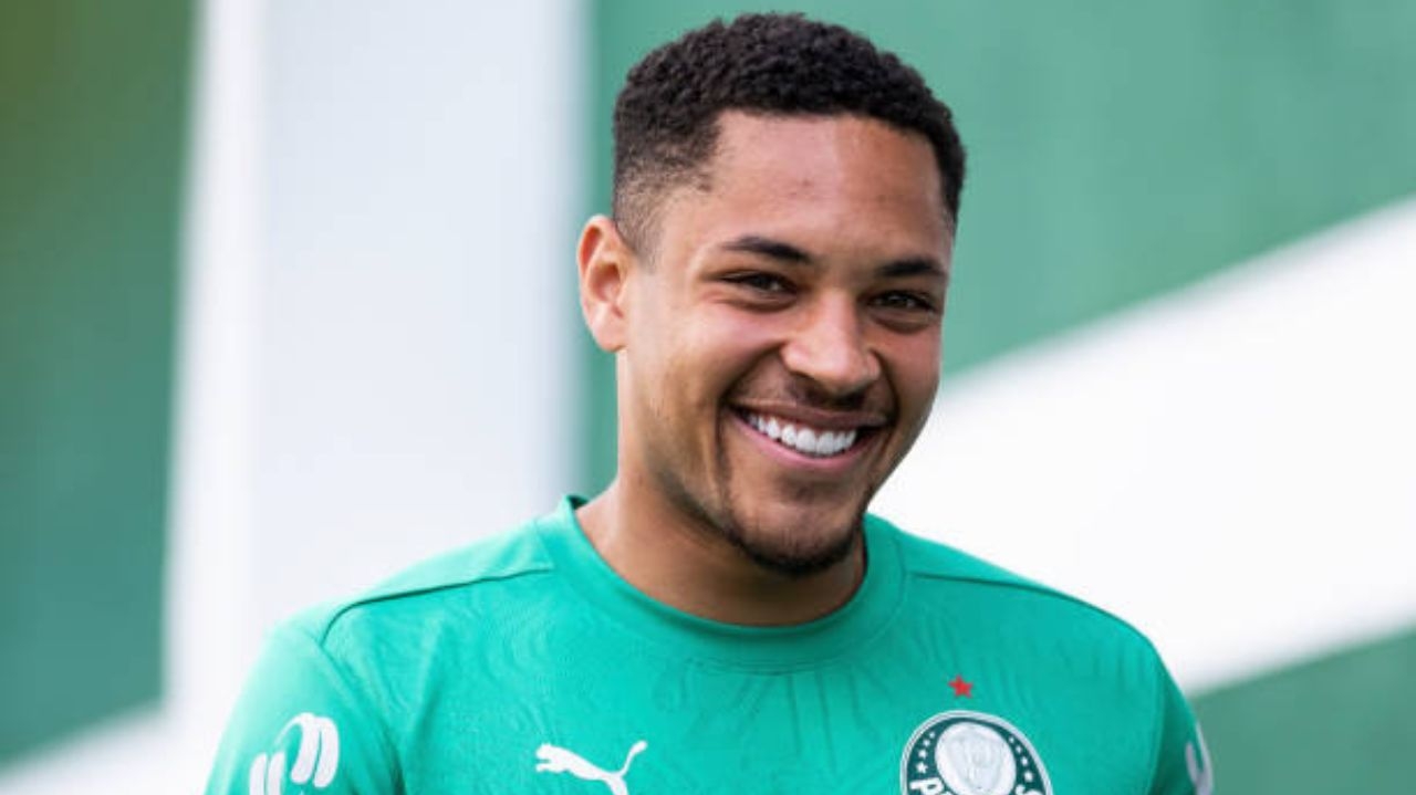 Com vitória e liderança no Brasileirão, Palmeiras prioriza Libertadores