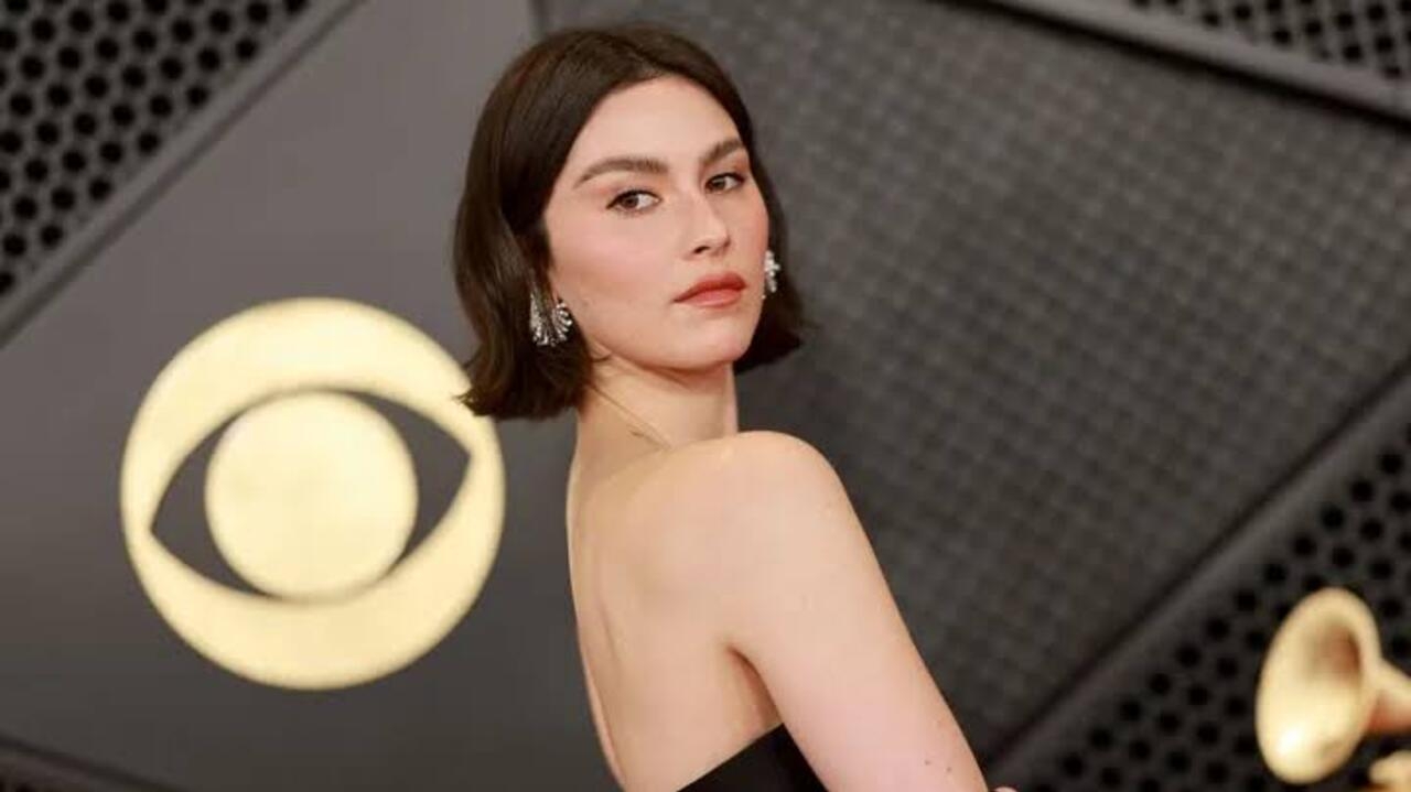 Gracie Abrams ultrapassa 1 bilhão de streams no Spotify com “That’s So True”