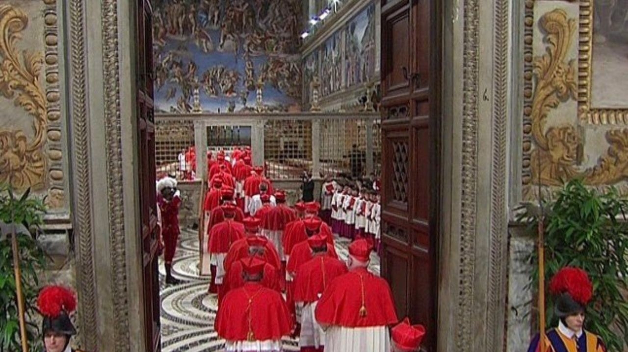 Conclave aproxima antiguidade e tradição à modernidade tecnológica