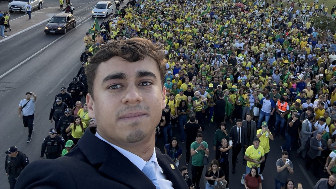 Nikolas Ferreira viraliza ao denunciar escândalo bilionário no INSS