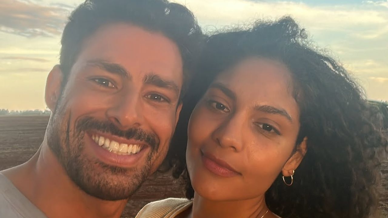 Barbara Reis faz elogios a Cauã Reymond em meio às polêmicas de “Vale Tudo”