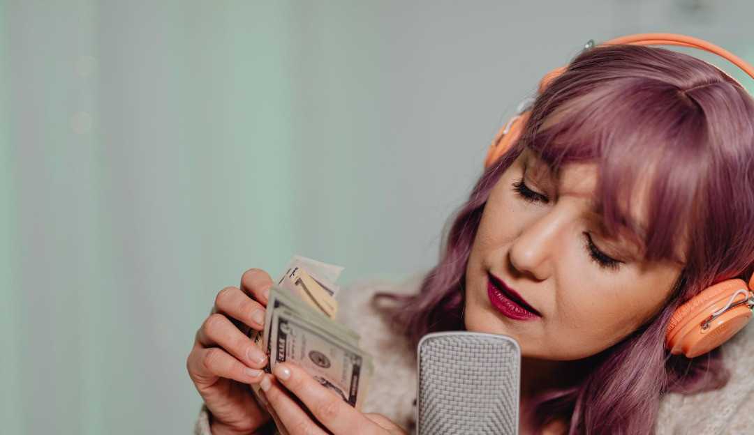 Lojas de moda online permanecem com preços acessíveis mesmo após subida geral de preços