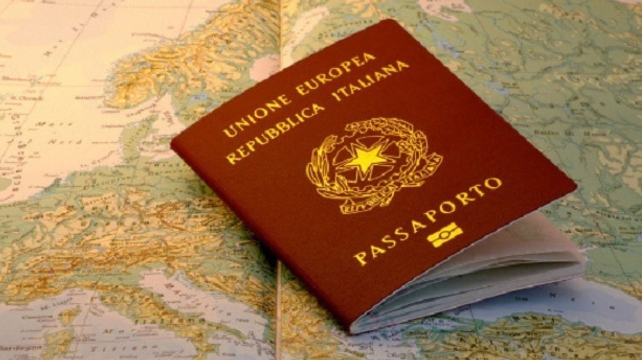 Senado aprova projeto que restringe a cidadania italiana