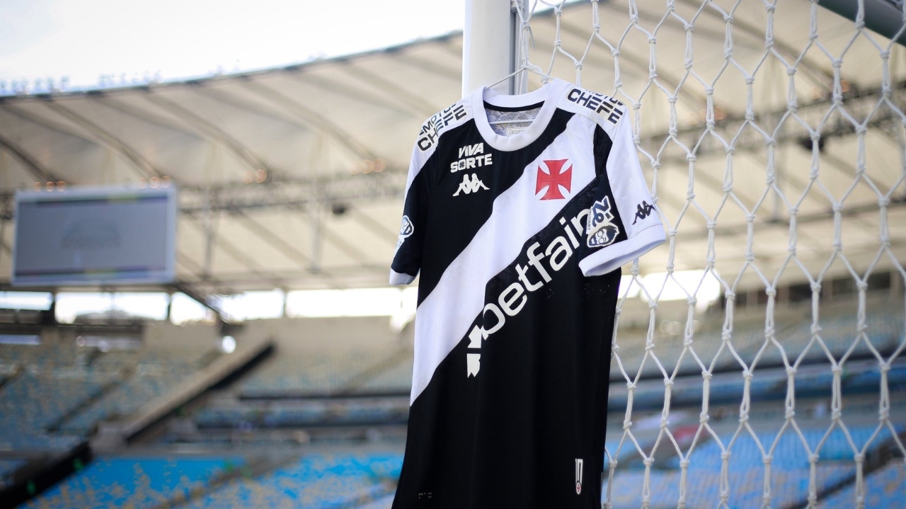 Vasco enfrenta Operário-PR pela Copa do Brasil com novo comandante