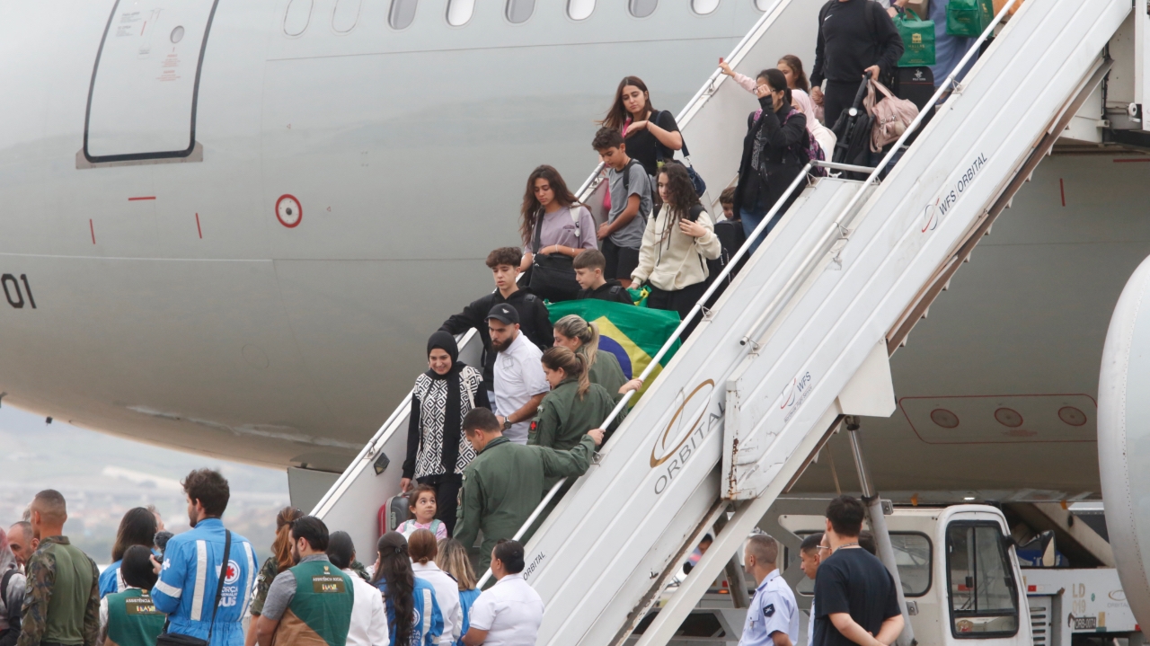 Nova repatriação leva grupo de brasileiros da Faixa de Gaza ao Brasil em operação sigilosa