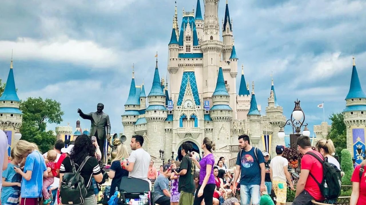 Disney afasta funcionários venezuelanos após novas medidas migratórias de Trump