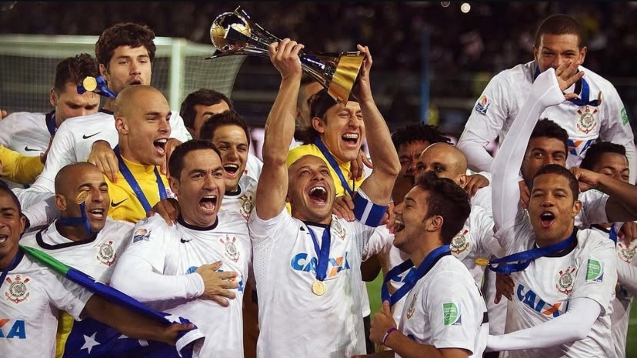 Zagueiro campeão do mundo pelo Corinthians revela bastidores de proposta do Palmeiras