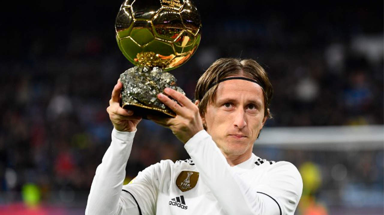 Luka Modrić se despede do Real Madrid e mantém futuro em aberto