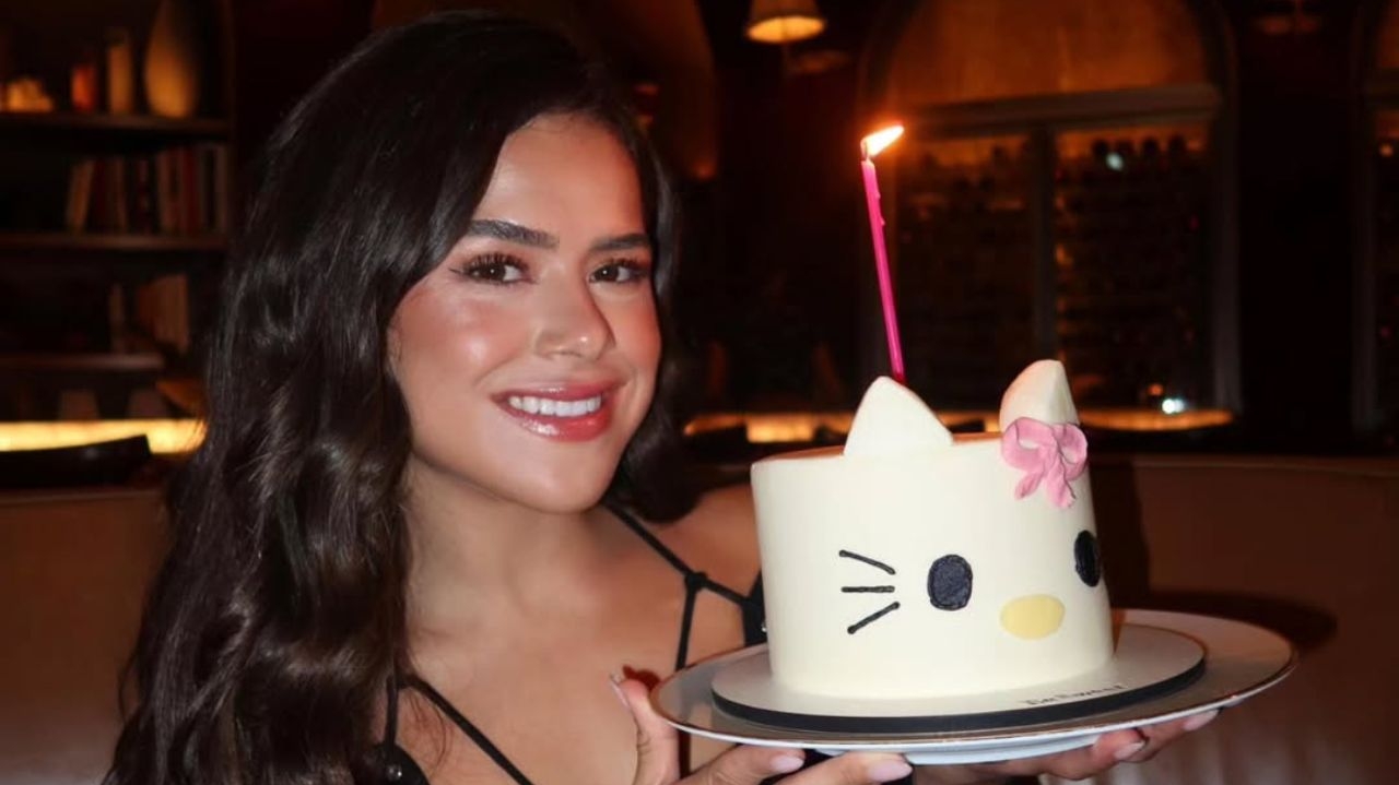 Maísa celebra aniversário ao lado de João Guilherme, amigos e atores no Rio de Janeiro