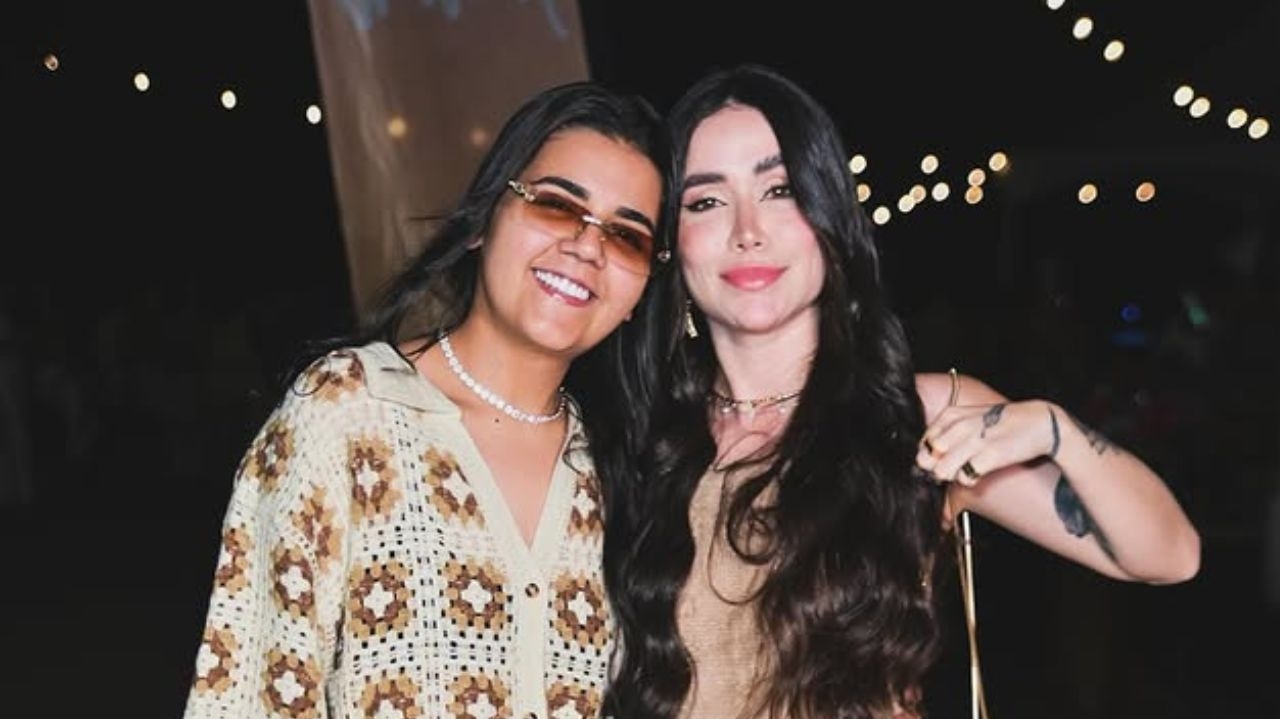 Yasmin Santos compartilha data de casamento com influenciadora Maria Venture