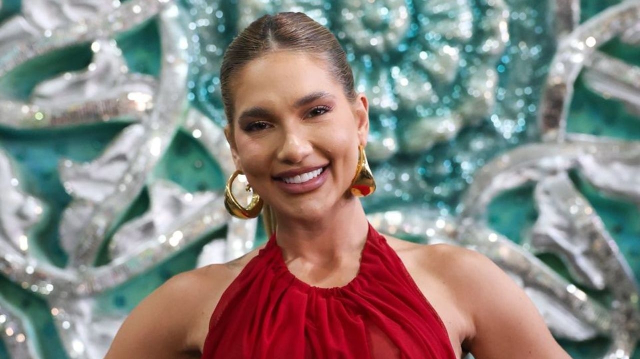 Virgínia Fonseca enfrenta críticas após ser anunciada em evento da Grande Rio