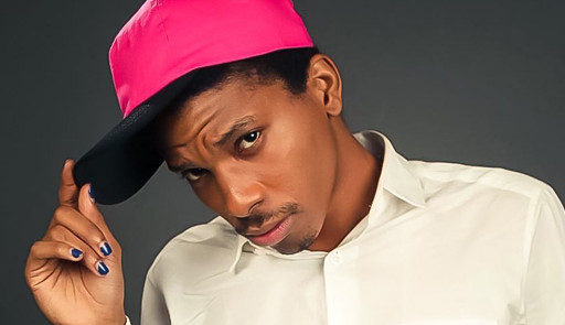 Lucas Penteado faz live expondo traição da noiva