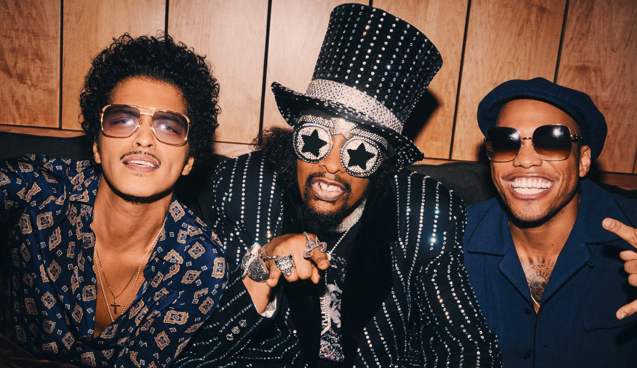 ‘An Evening with Silk Sonic’: Bruno Mars e Anderson Paak anunciam data de lançamento do álbum