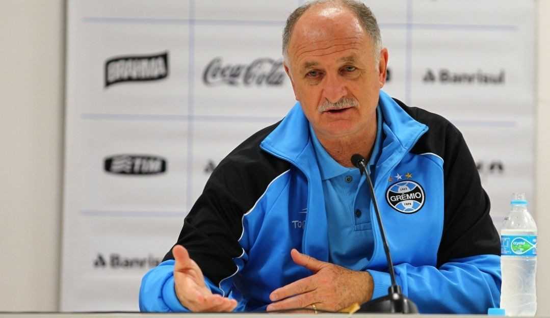 Grêmio anuncia saída de Felipão após derrota para o Santos