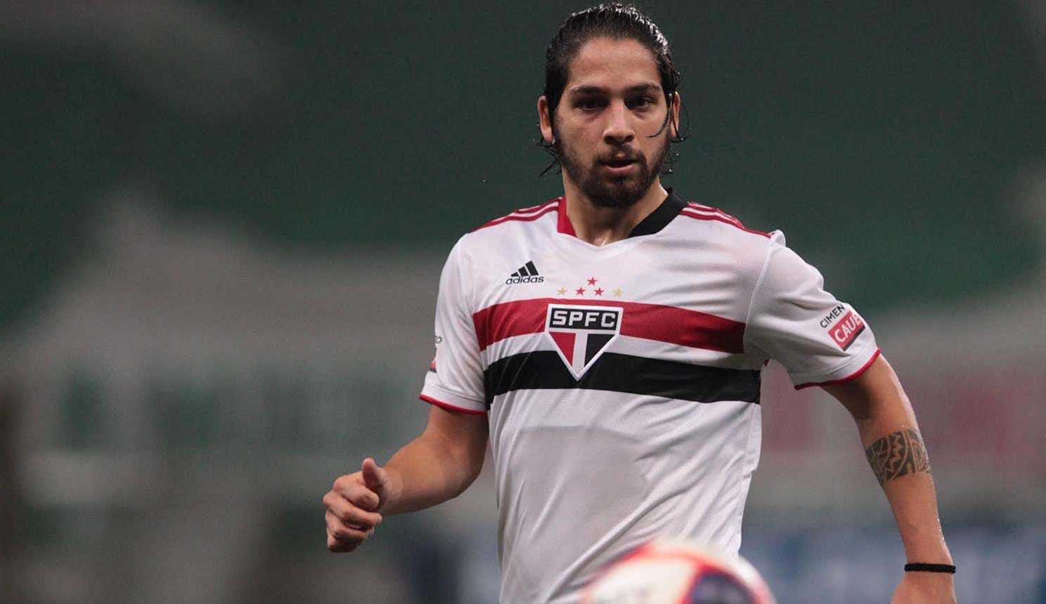 Segundo empresário Benítez não permanecerá no São Paulo se não for usado por Crespo