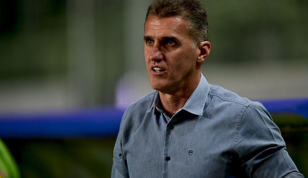 Grêmio anuncia Vagner Mancini como seu novo treinador