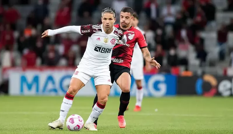 Flamengo x Athletico-PR: veja as prováveis escalações