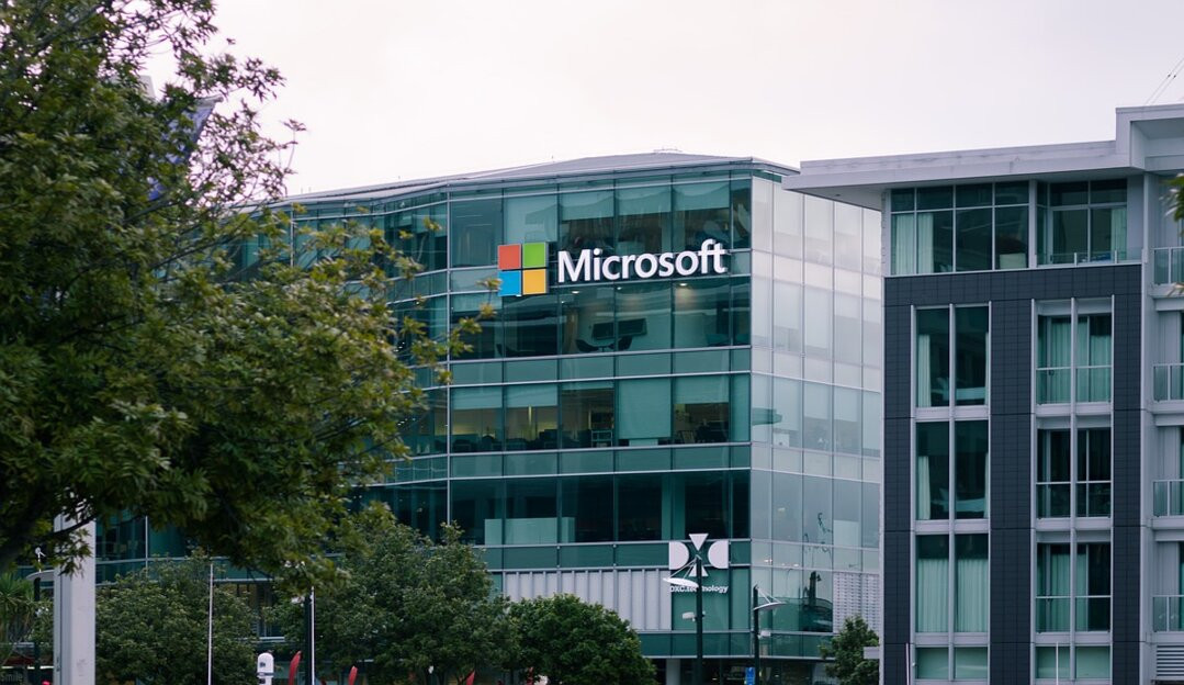 Microsoft supera Apple e se torna a empresa mais valiosa do mundo