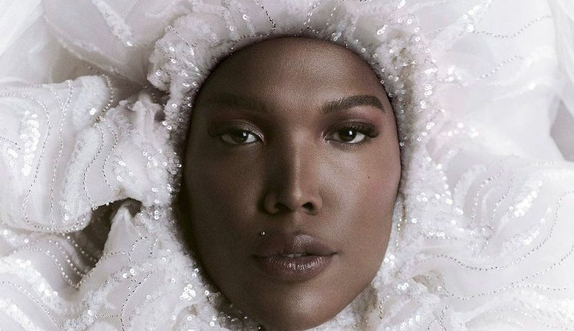 Majur, agora noiva, revela “Todo mundo tem o direito de amar”