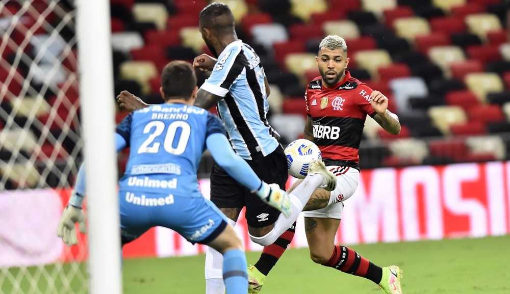 STJD denuncia Flamengo por canto homofóbico no jogo pela Copa do Brasil contra o Grêmio