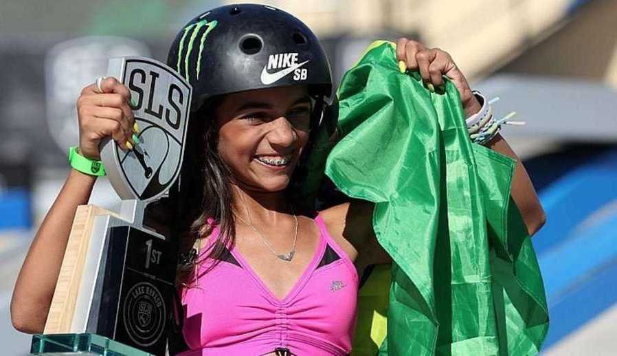 Rayssa Leal recebe homenagem especial do Orlando Magic