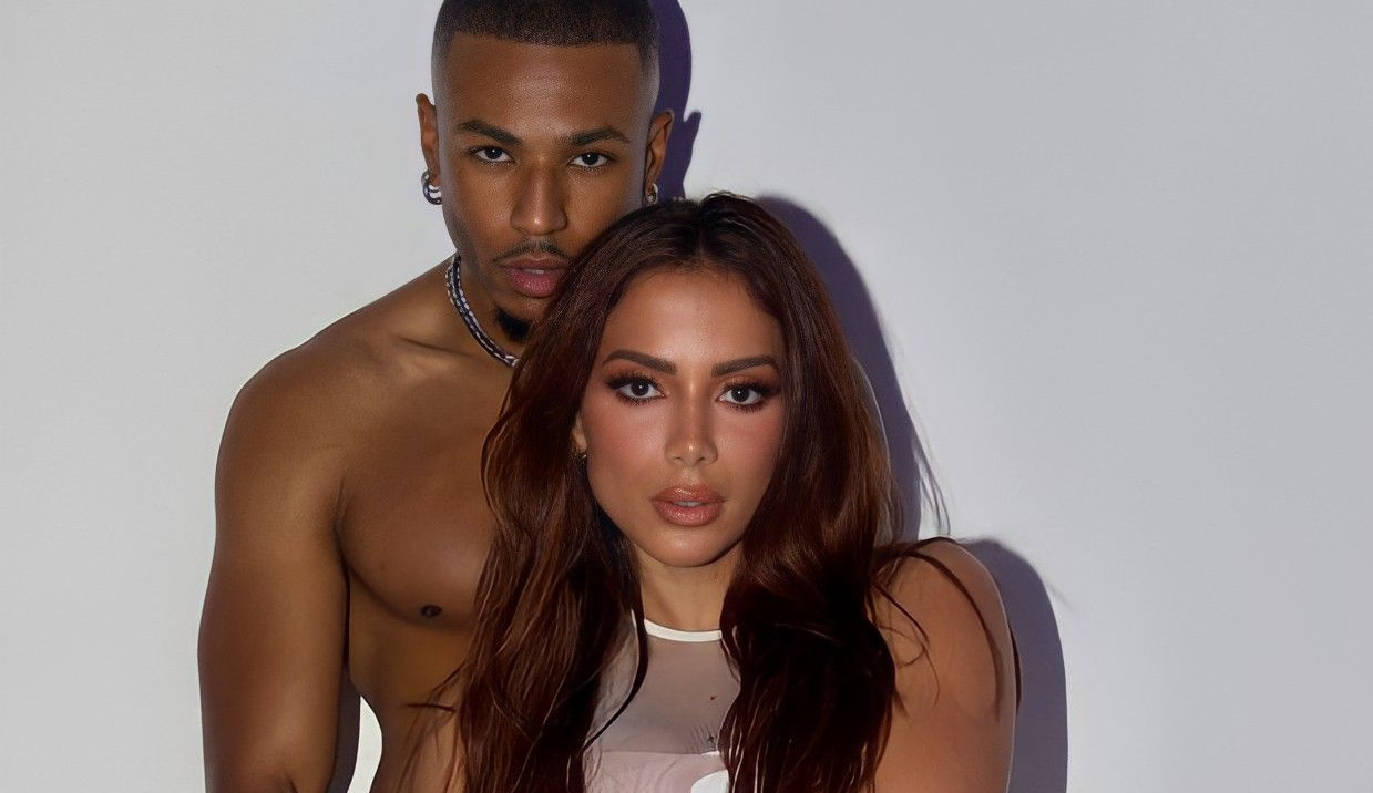 Anitta contracena com dançarino no clipe de seu novo single em espanhol, ‘Envolver’