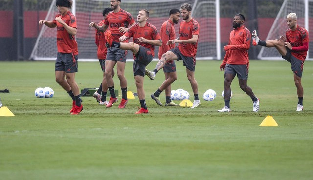 Flamengo terá cinco desfalques certos contra o Bahia; confira possíveis escalações