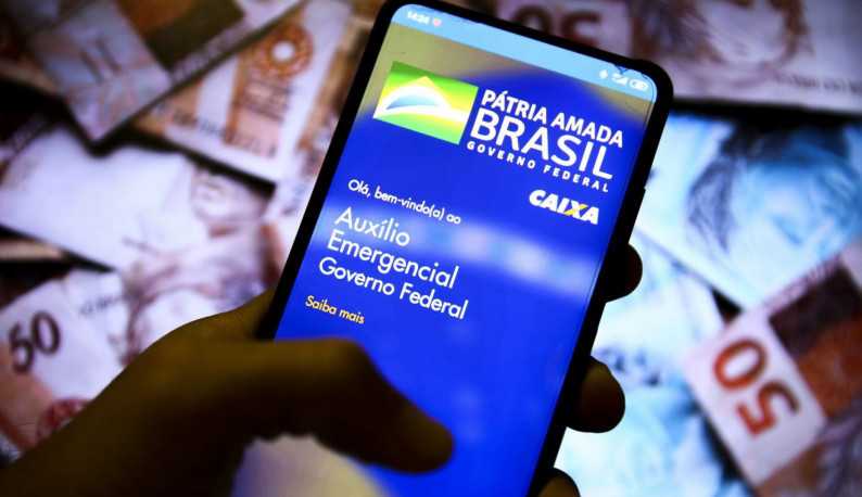 Auxílio Emergencial: nascidos em julho podem sacar a 7ª parcela