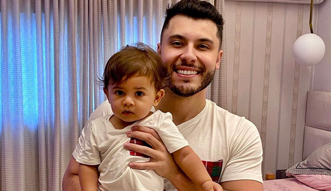 Murilo Huff posta vídeo com seu filho Léo: “Um cuidando do outro”