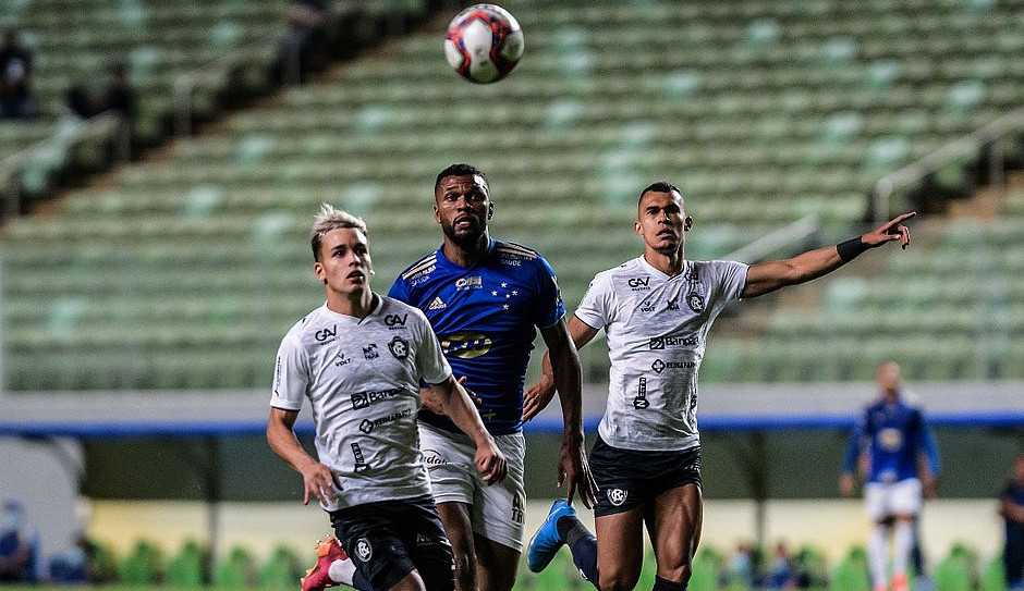 STJD julgará Cruzeiro por injúria racial realizado por torcedor  em jogo contra o Remo